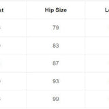 Modisches Kleid mit Camouflage-Muster