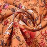 Langärmliges bedrucktes Kleid