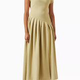 Fliessendes Maxikleid