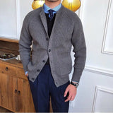 Strickjacke Essential