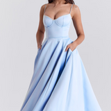 Sophia | Elegantes Schlankmachendes Kleid