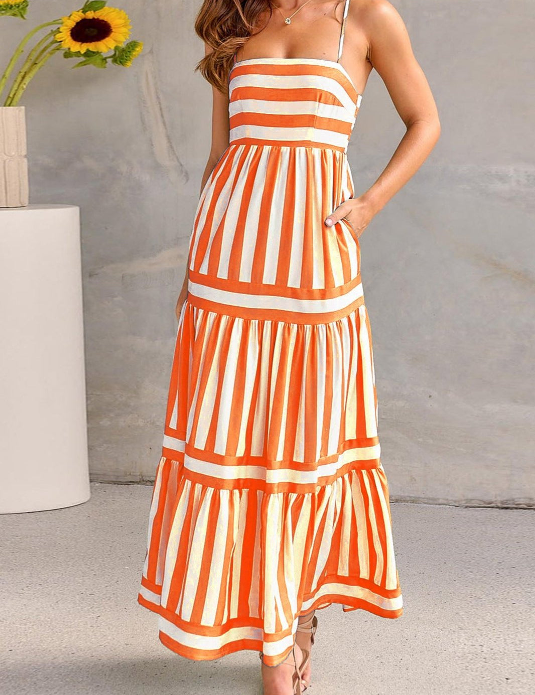 Maxikleid mit Rüschen