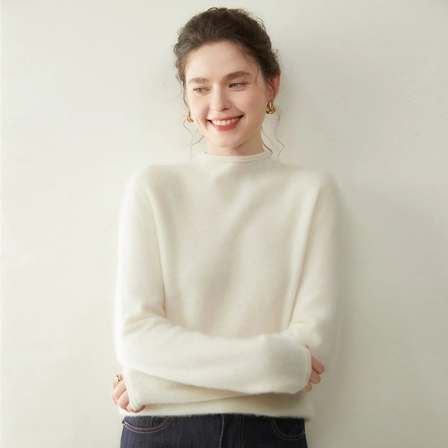 Locker sitzendes Kaschmir-Basic mit Stehkragen