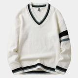 Klassischer Pullover mit V-Ausschnitt