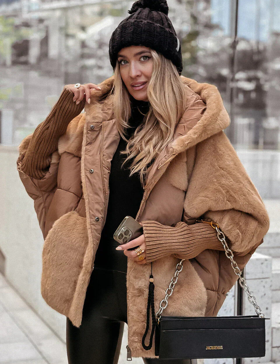 Feminine Daunenjacke