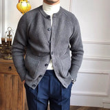 Strickjacke Essential